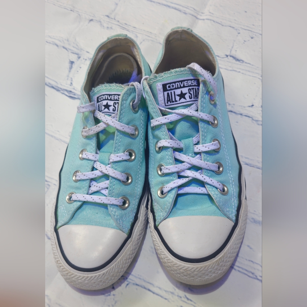 Converse Mint Green Sneakers Unisex Size MEN(3.5) WOMEN(5.5)